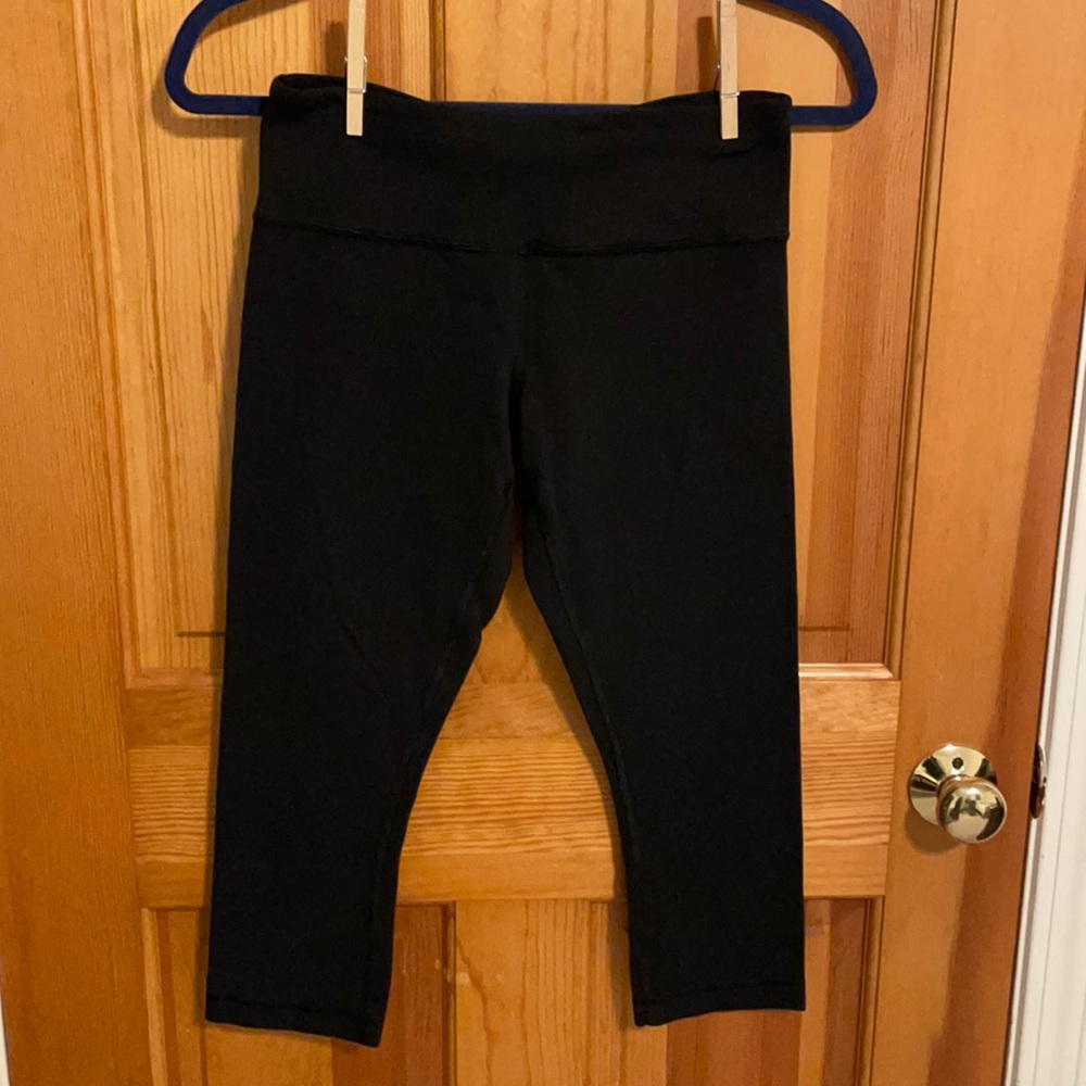 Lululemon Wunder Under Crop